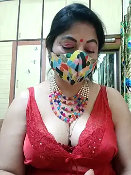 Snapshot of Ratna-777 chatting on 02-14-25, 08:26 Ratna-777 online show from 02-14-25, 08:26