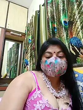 Snapshot of Ratna-777 chatting on 02-18-25, 11:41 Ratna-777 online show from 02-18-25, 11:41