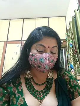 Snapshot of Ratna-777 chatting on 02-19-25, 08:10 Ratna-777 online show from 02-19-25, 08:10