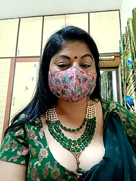 Snapshot of Ratna-777 chatting on 02-19-25, 11:14 Ratna-777 online show from 02-19-25, 11:14