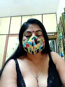 Snapshot of Ratna-777 chatting on 03-02-25, 07:23 Ratna-777 online show from 03-02-25, 07:23