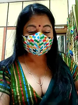 Snapshot of Ratna-777 chatting on 03-11-25, 05:46 Ratna-777 online show from 03-11-25, 05:46
