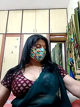 Snapshot of Ratna-777 chatting on 03-18-25, 09:32 Ratna-777 online show from 03-18-25, 09:32