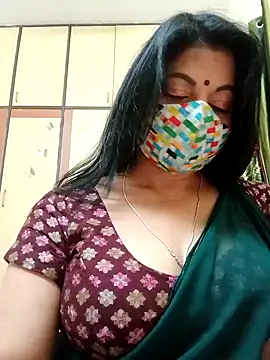 Snapshot of Ratna-777 chatting on 03-19-25, 12:37 Ratna-777 online show from 03-19-25, 12:37