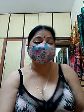 Snapshot of Ratna-777 chatting on 09-14-25, 07:13 Ratna-777 online show from 09-14-25, 07:13