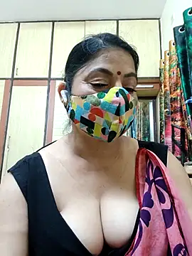 Snapshot of Ratna-777 chatting on 10-07-25, 05:54 Ratna-777 online show from 10-07-25, 05:54