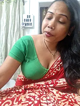Snapshot of DREAM_GIRL-30 chatting on 02-13-25, 03:35 DREAM GIRL-30 online show from 02-13-25, 03:35