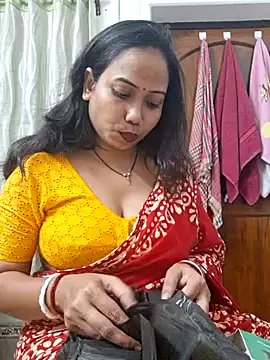 Snapshot of DREAM_GIRL-30 chatting on 03-08-25, 03:02 DREAM GIRL-30 online show from 03-08-25, 03:02