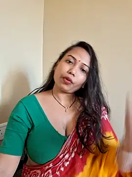 Snapshot of DREAM_GIRL-30 chatting on 05-22-26, 05:25 DREAM GIRL-30 online show from 05-22-26, 05:25