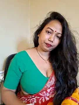 DREAM GIRL-30 online show from 07-15-26, 02:06