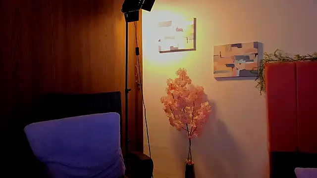 Charlee pink online show from 03-15-26, 07:09