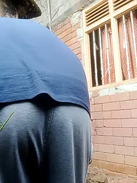 Snapshot of walkollanew99 chatting on 02-15-26, 02:52 walkollanew99 online show from 02-15-26, 02:52