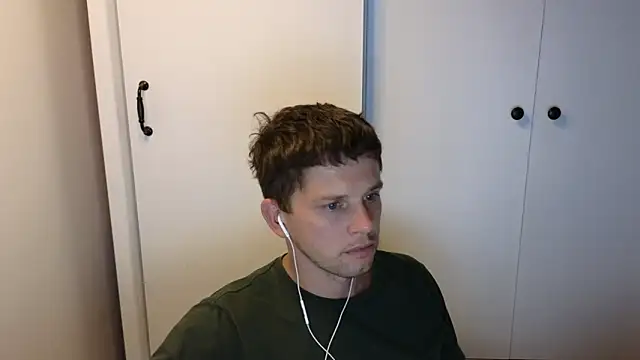 BigL0ve online show from 09-17-25, 03:03