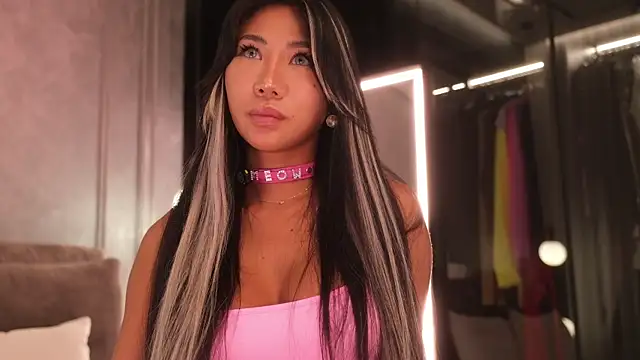 Snapshot of Ami_Katana chatting on 11-29-25, 03:31 Ami Katana online show from 11-29-25, 03:31