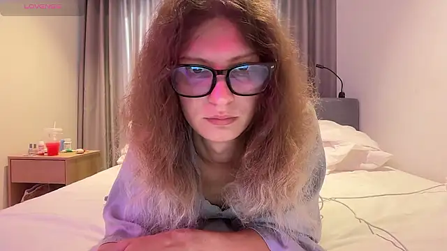 Alice Pinkhead online show from 03-26-26, 08:20