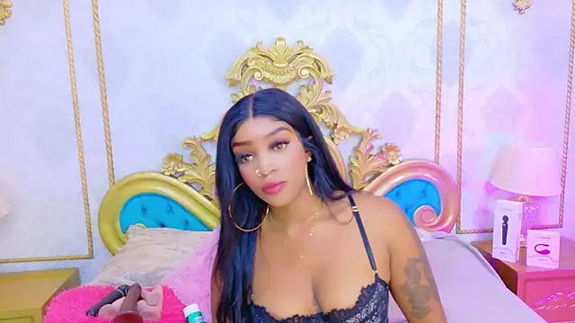 SalomeRestrepo online show from 11-08-25, 04:56