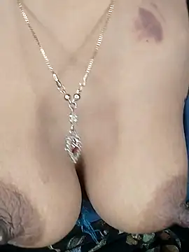 baby soni78690 online show from 02-18-25, 09:20