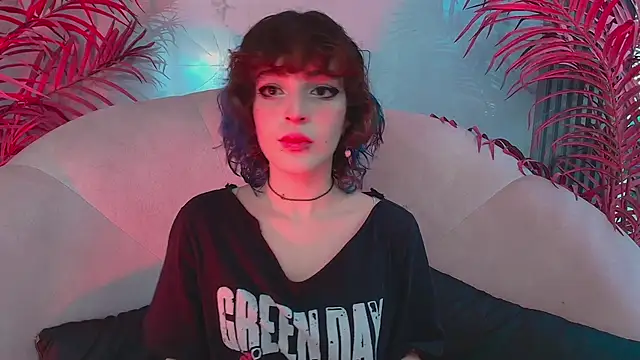 EvaHalsey online show from 11-06-25, 07:59