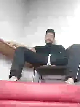 Snapshot of AndresSmith__ chatting on 01-08-25, 03:40 AndresSmith online show from 01-08-25, 03:40