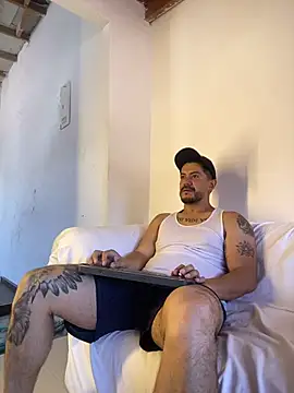 AndresSmith   online show from 07-07-26, 05:17