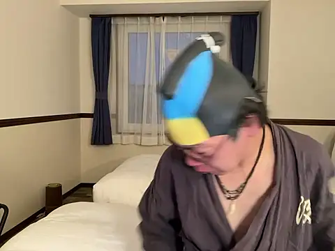 r xyz01 online show from 01-11-26, 08:08