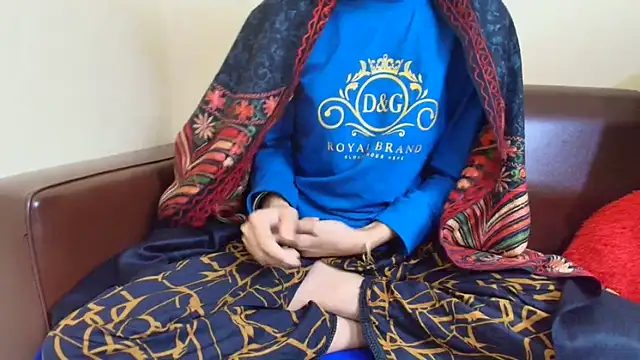 Srabontii online show from 11-28-25, 08:44