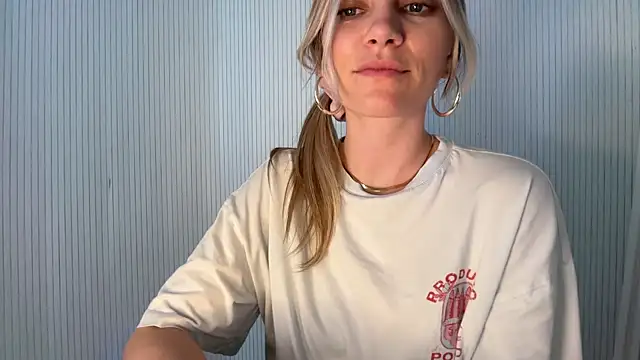 Milla  one online show from 03-11-26, 02:12