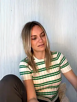 Milla  one online show from 04-22-26, 09:11