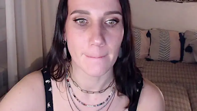 pepper milf online show from 03-12-25, 06:00