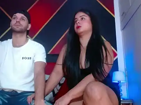 Snapshot of CindyandCarlo chatting on 02-10-25, 03:32 CindyandCarlo online show from 02-10-25, 03:32