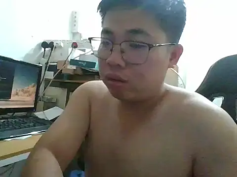 Snapshot of shyboymasturbation chatting on 01-17-25, 03:22 shyboymasturbation online show from 01-17-25, 03:22