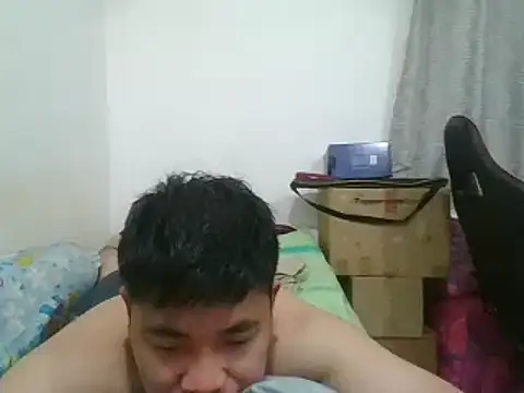 Snapshot of shyboymasturbation chatting on 02-26-25, 03:10 shyboymasturbation online show from 02-26-25, 03:10