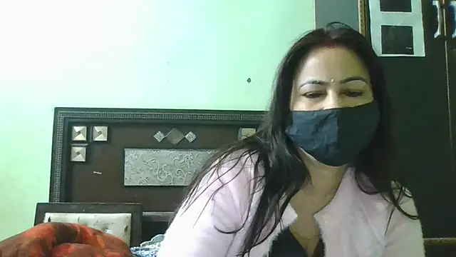 couplesuni online show from 12-15-25, 03:44