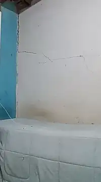 Snapshot of Leosilvaj1 chatting on 02-04-25, 12:29 Leosilvaj1 online show from 02-04-25, 12:29