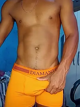 Snapshot of Leosilvaj1 chatting on 10-26-25, 03:29 Leosilvaj1 online show from 10-26-25, 03:29