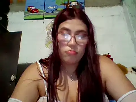 dafne19  online show from 02-19-25, 06:55