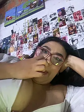 dafne19  online show from 11-30-25, 04:27