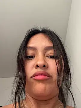  NINA online show from 04-07-26, 01:22