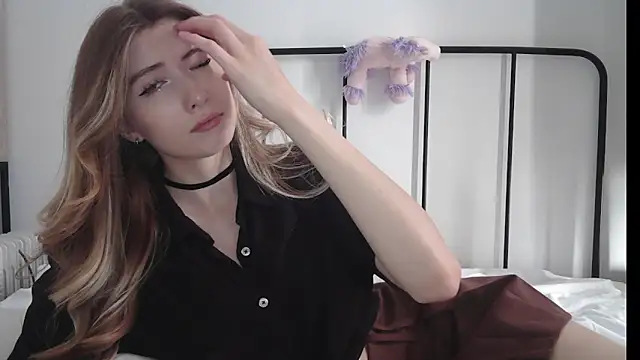 ErikaShyy online show from 07-08-26, 09:47