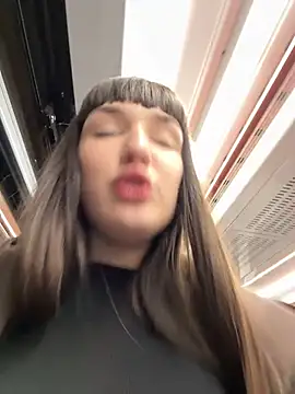 Sophie Avory online show from 01-24-25, 07:07