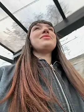 Sophie Avory online show from 01-26-25, 12:22