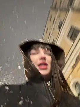 Sophie Avory online show from 02-13-25, 08:24