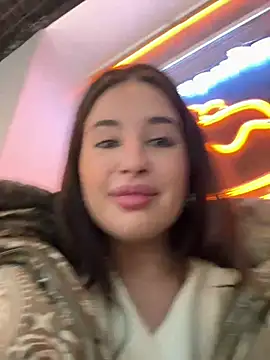 Sophie Avory online show from 02-20-25, 04:25