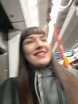 Sophie Avory online show from 03-04-25, 07:22