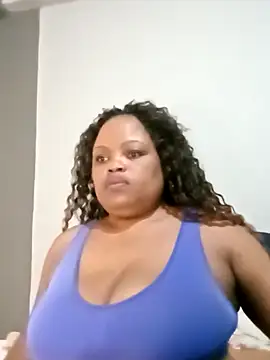 hugemelonsxxx online show from 03-12-25, 07:28