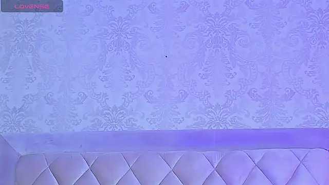 Snapshot of LiaFlowers chatting on 12-31-24, 01:36 LiaFlowers online show from 12-31-24, 01:36