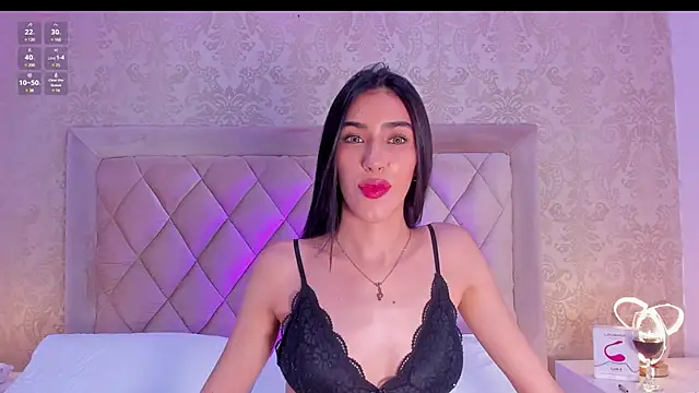 Snapshot of LiaFlowers chatting on 01-14-25, 09:41 LiaFlowers online show from 01-14-25, 09:41