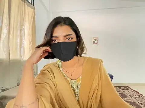 Snapshot of MaYaa__11 chatting on 01-17-25, 11:59 MaYaa 11 online show from 01-17-25, 11:59