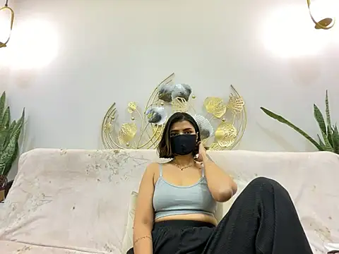 Snapshot of MaYaa__11 chatting on 02-17-25, 12:05 MaYaa 11 online show from 02-17-25, 12:05