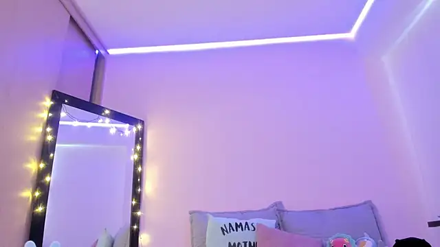 ValeriaCox online show from 02-02-25, 06:42